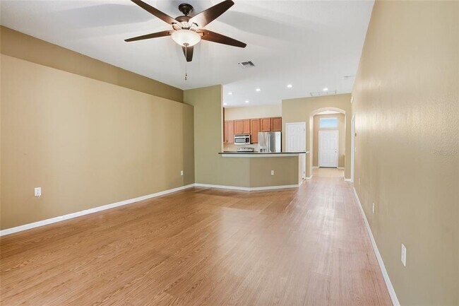 Building Photo - 31720 Marchester Dr