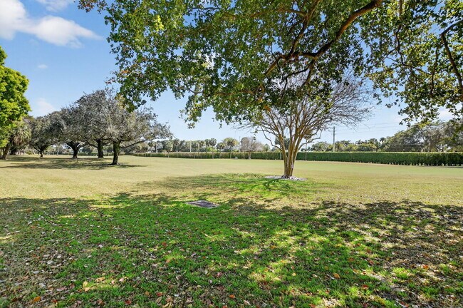 Building Photo - 7323 Panache Way