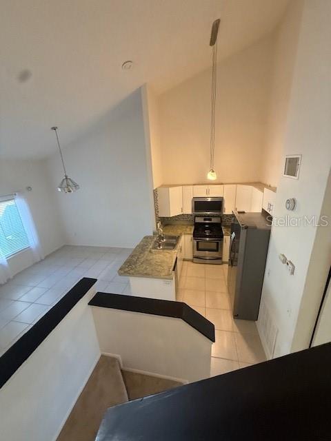 Building Photo - 992 Stucki Terrace