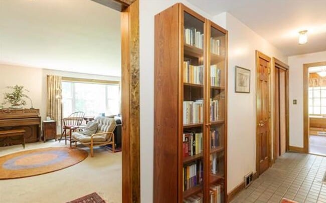 Building Photo - 51 Prospect Hill Rd