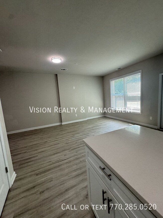 Building Photo - 8330 Triple Crown Dr