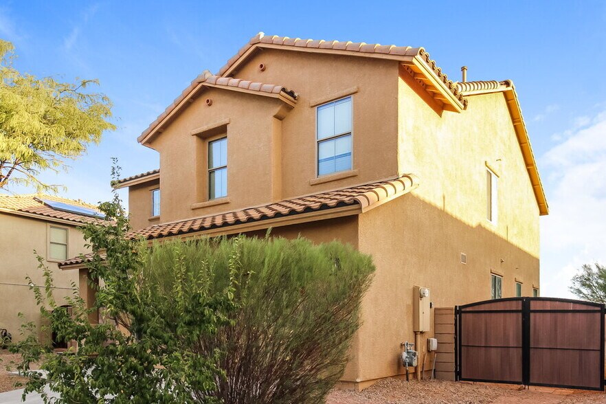 Building Photo - 7085 W Festival Way