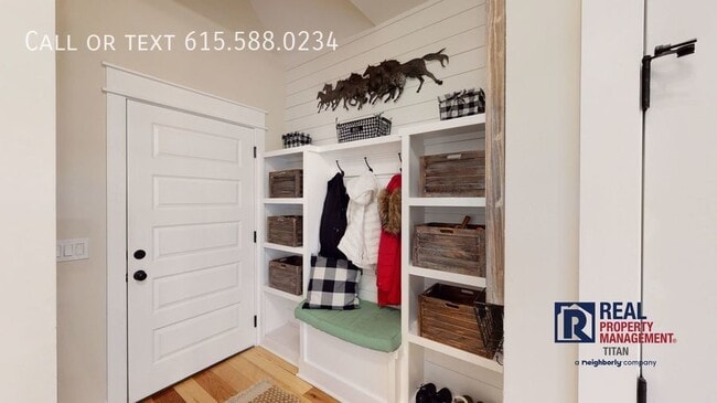 Building Photo - 2705 Warner Rd