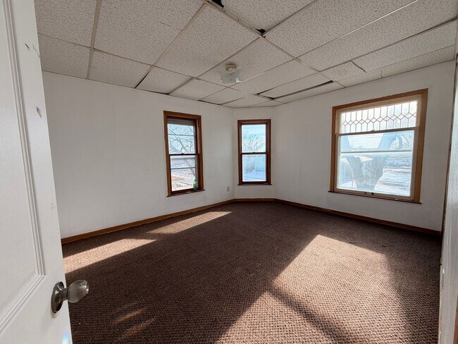 Building Photo - 2102 2nd Ave N