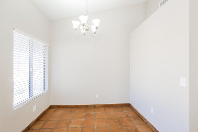 Building Photo - 3616 N Copenhagen Dr