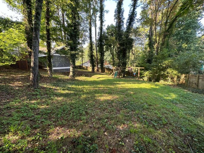 Building Photo - 3223 Westbrook Trace SW