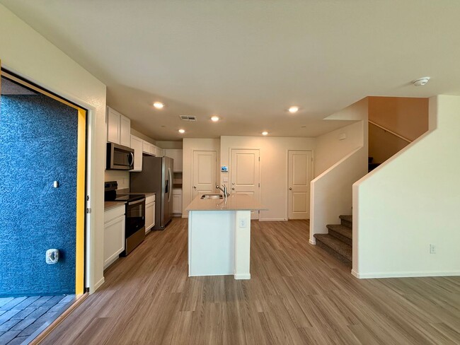 Building Photo - Brand-New Townhome for Rent in the Highly ...