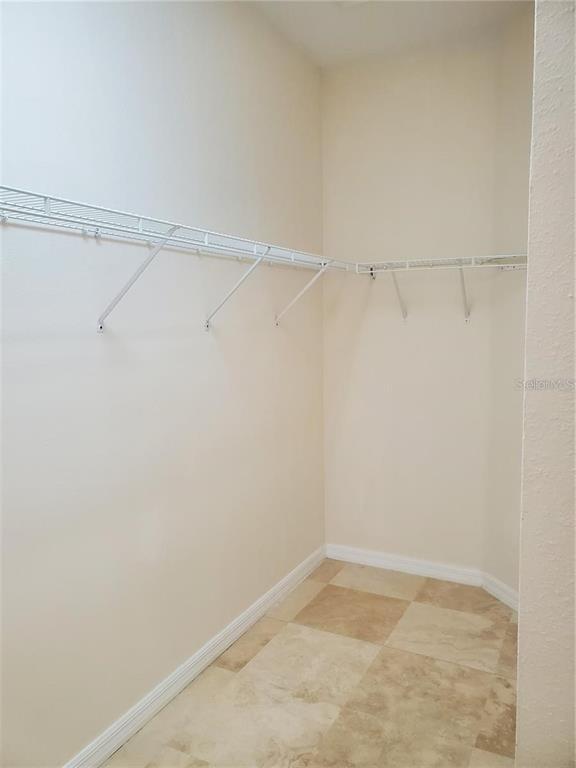 Building Photo - 15115 Skip Jack Loop