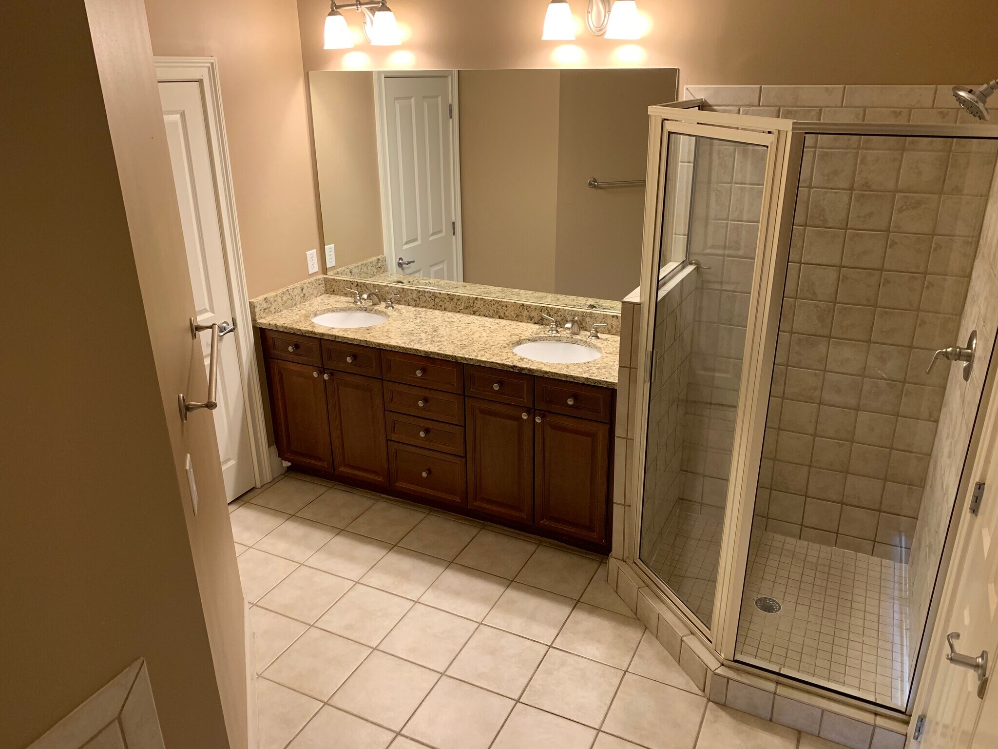 Master Bathroom - 5490 Glenridge Park NE