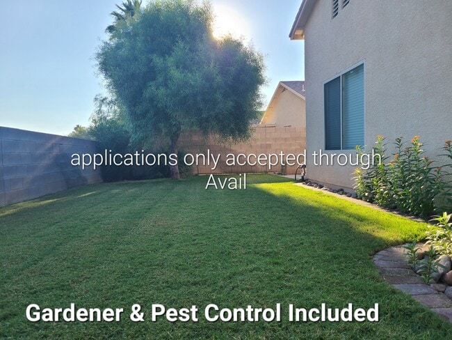 Building Photo - 8680 S Desert Dove Dr