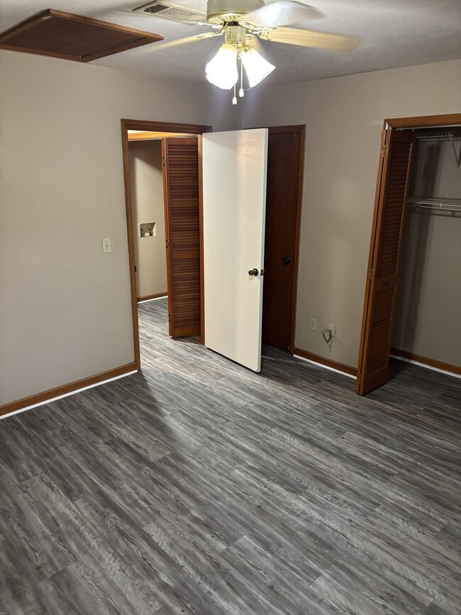 Building Photo - 1191 Ocala Rd