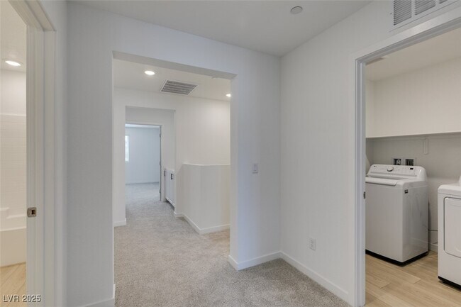 Building Photo - 945 Jigglypuff Pl