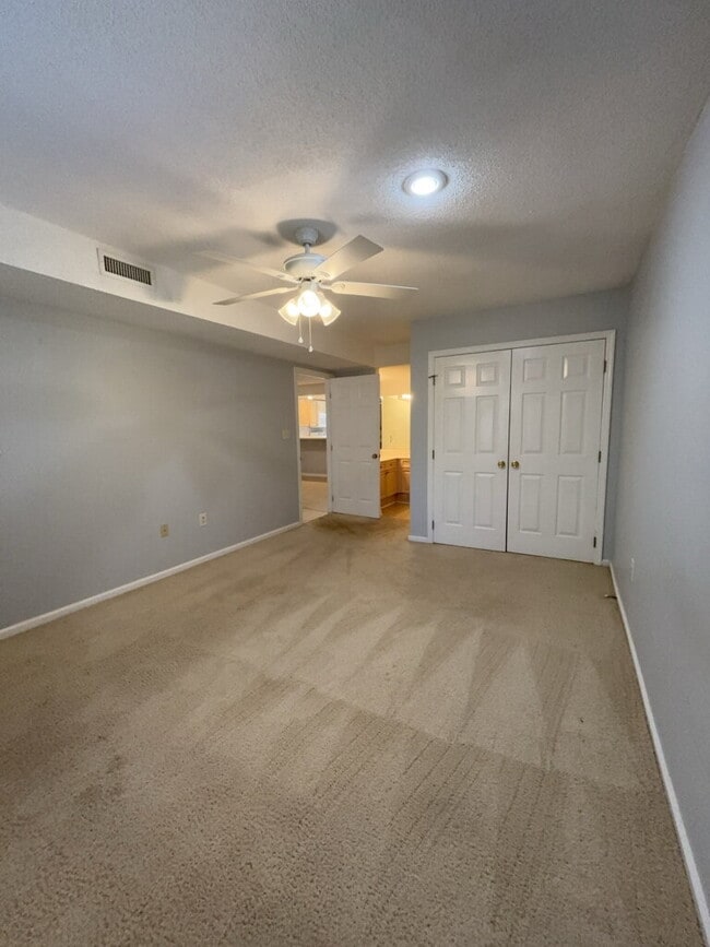 Building Photo - 157 Egret Run Ln