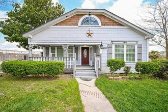 Building Photo - 416 N Houston Ave