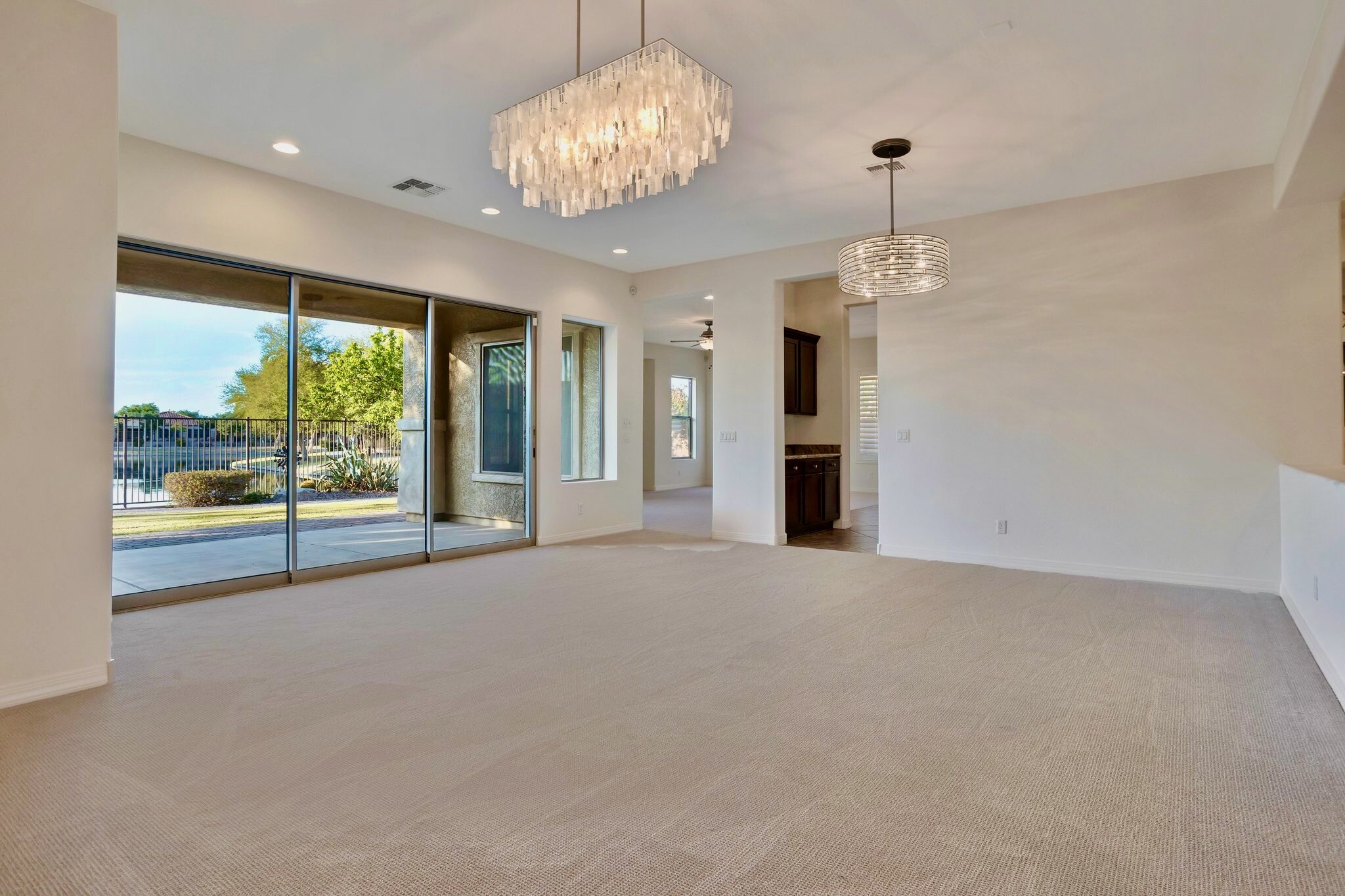 Building Photo - 3750 E SAWTOOTH DR