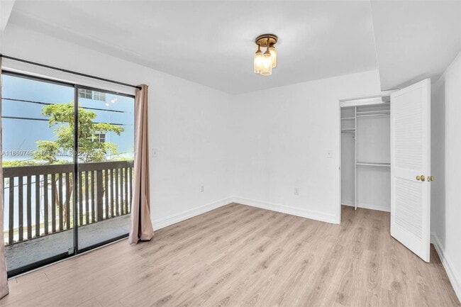 Building Photo - 3265 Virginia St