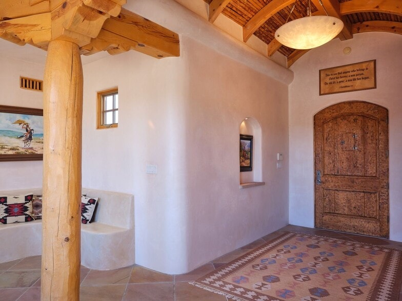 Building Photo - 4 Bishops Dome Rd