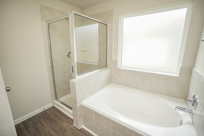 Building Photo - 3331 Rosselli Brush Dr