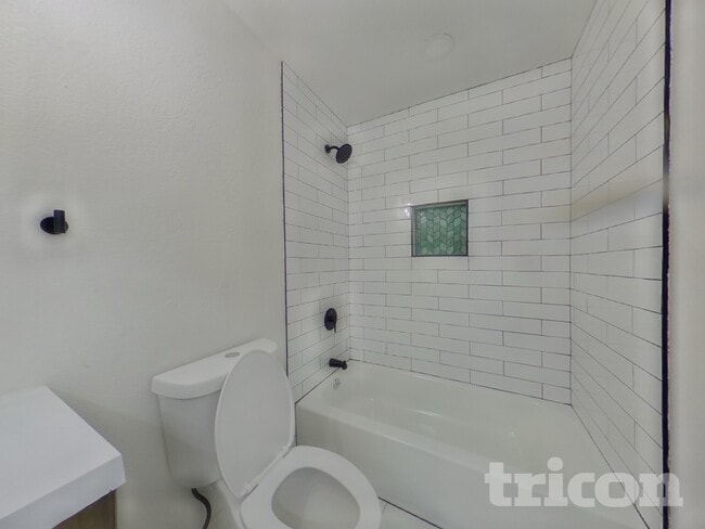 Building Photo - 1141 Cardinal Ave