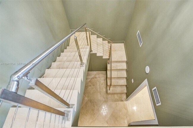 Building Photo - 1800 S Ocean Dr