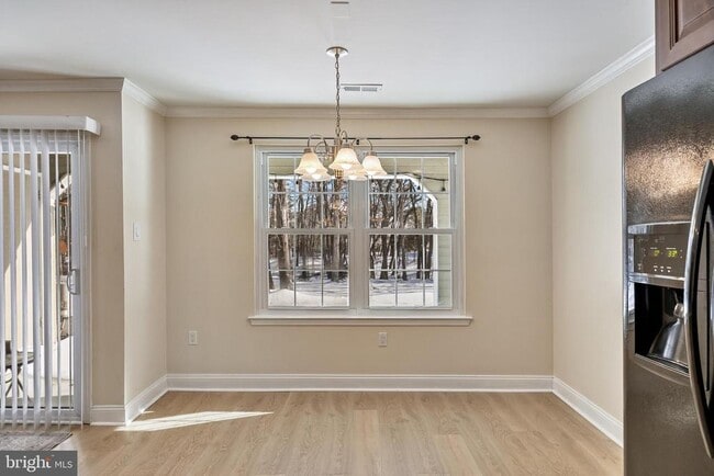 Building Photo - 1 Bridgewater Dr