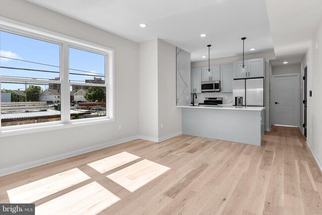 Building Photo - 2801 Winton St