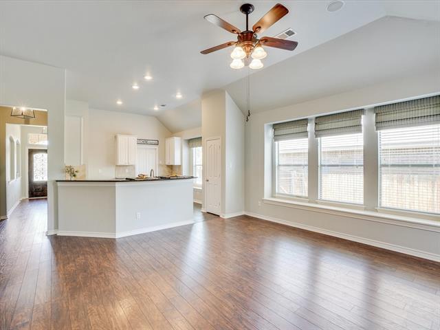 Building Photo - 3421 Beekman Dr