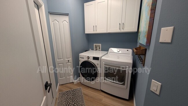 Building Photo - 12103 Glencliff Cir