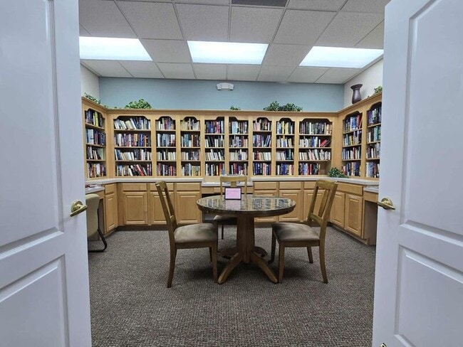 Building Photo - 3360 Fiddle Leaf Way