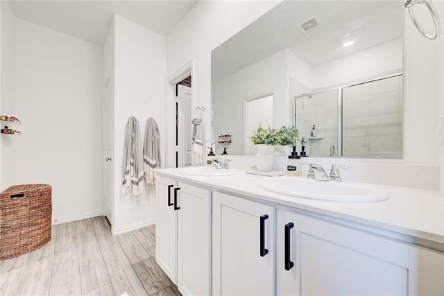 Building Photo - 401 Pueblo Bonito Trl