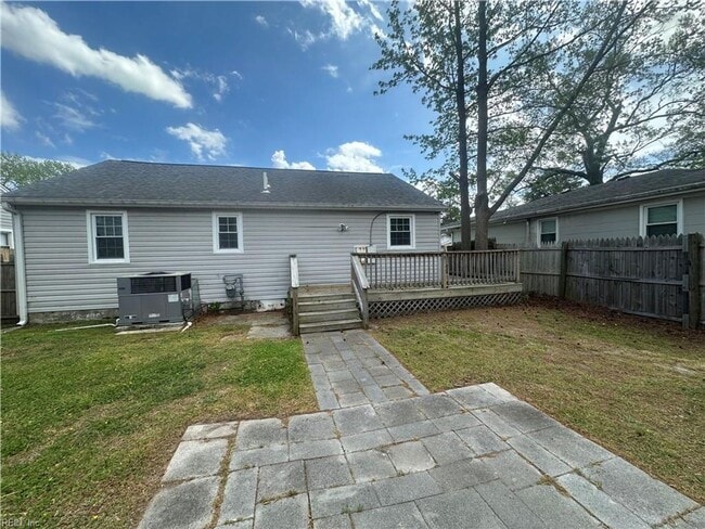 Building Photo - Adorable Ranch Home in Sherwood Forest!