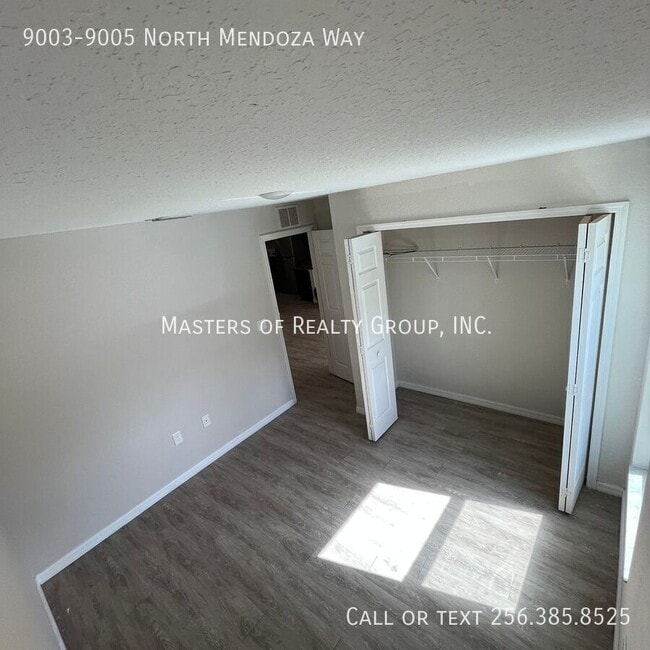Building Photo - 9003-9005 North Mendoza Way-