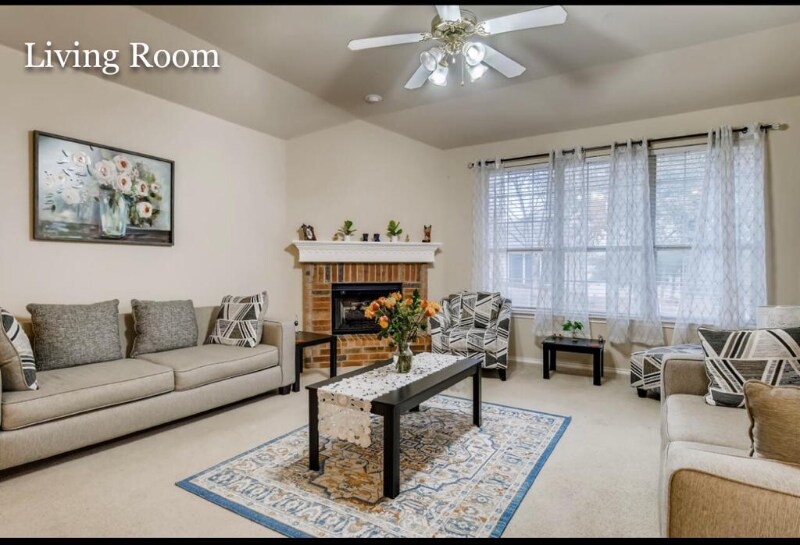 Building Photo - 207 Chesapeake Bay Ln N