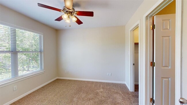 Building Photo - 2407 Pintail Loop