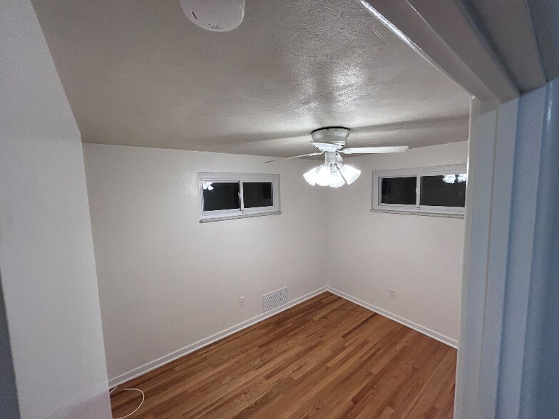 Building Photo - 1425 Willoughby St