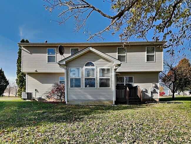 Building Photo - 1255 Arkansas Dr