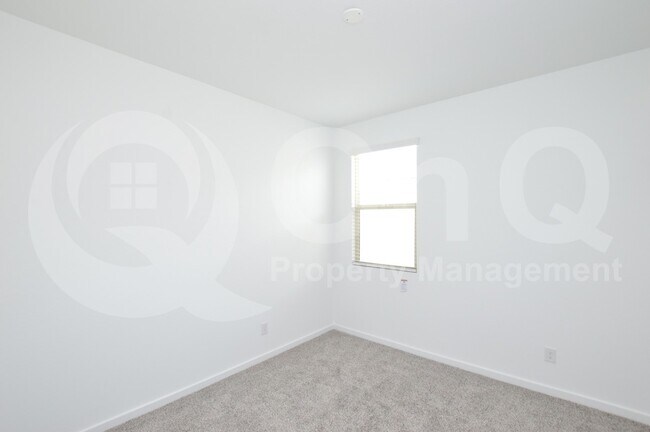 Building Photo - 2679 E Tolosa Dr