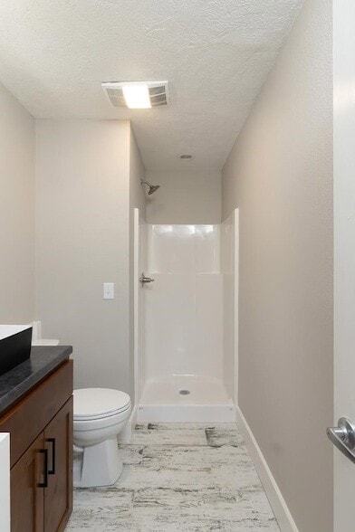 Building Photo - 138 Sloan St