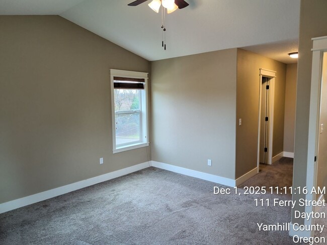 Building Photo - 111 Ferry St