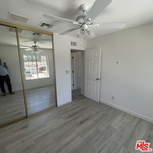 Building Photo - 3021 Limewood Ln
