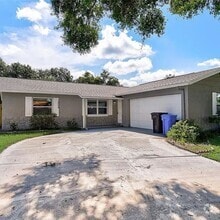 Building Photo - Spacious Remolded House 3bed 2 baths /only...