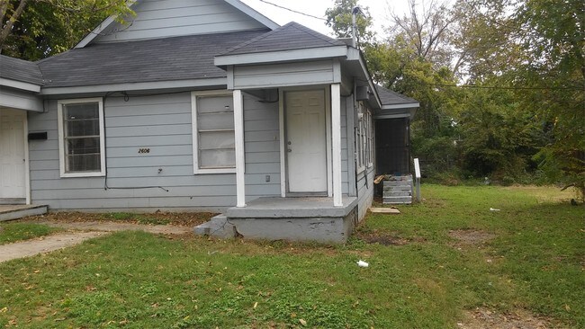 Building Photo - 2606 Eugene St