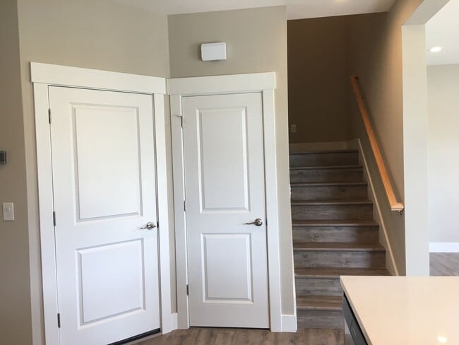 Building Photo - Application Pending - Pet Friendly, 4 Bedr...