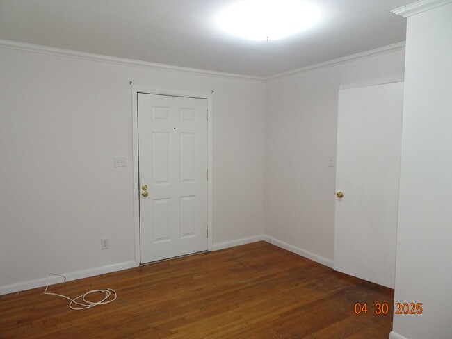 Building Photo - 2 Story Home in Toano VA for Rent