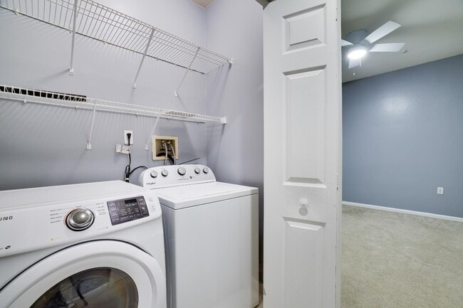 Building Photo - 305 Inverness Dr