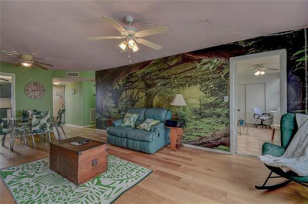 Building Photo - 4775 Cove Cir