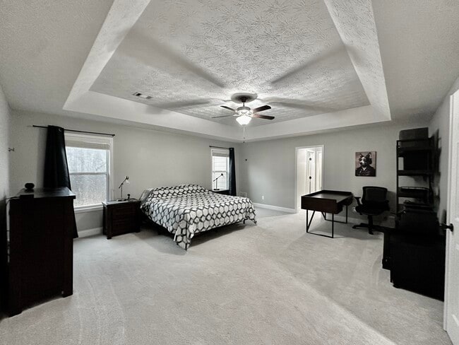 Building Photo - 9583 Yarbrough Rd