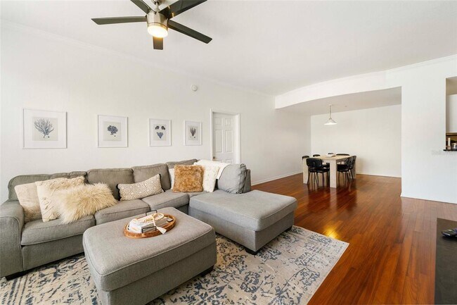 Building Photo - 700 S Harbour Island Blvd