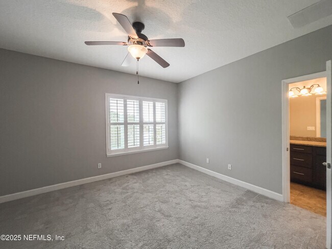 Building Photo - 4455 Ellipse Dr