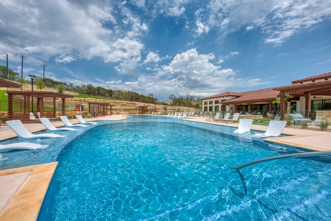 Building Photo - Tacara at Stone Oak